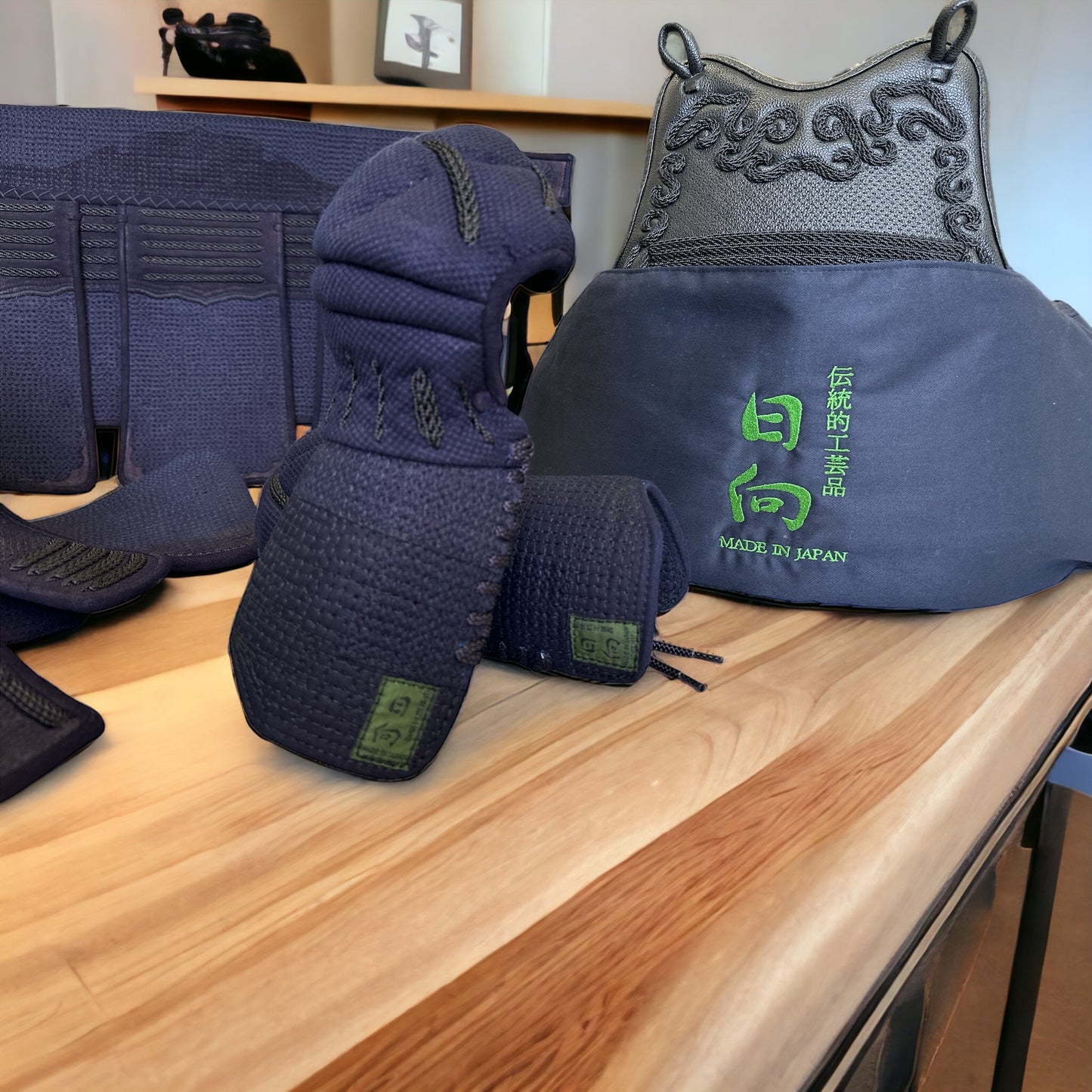 HIMUKA BLACK - BOGU SET