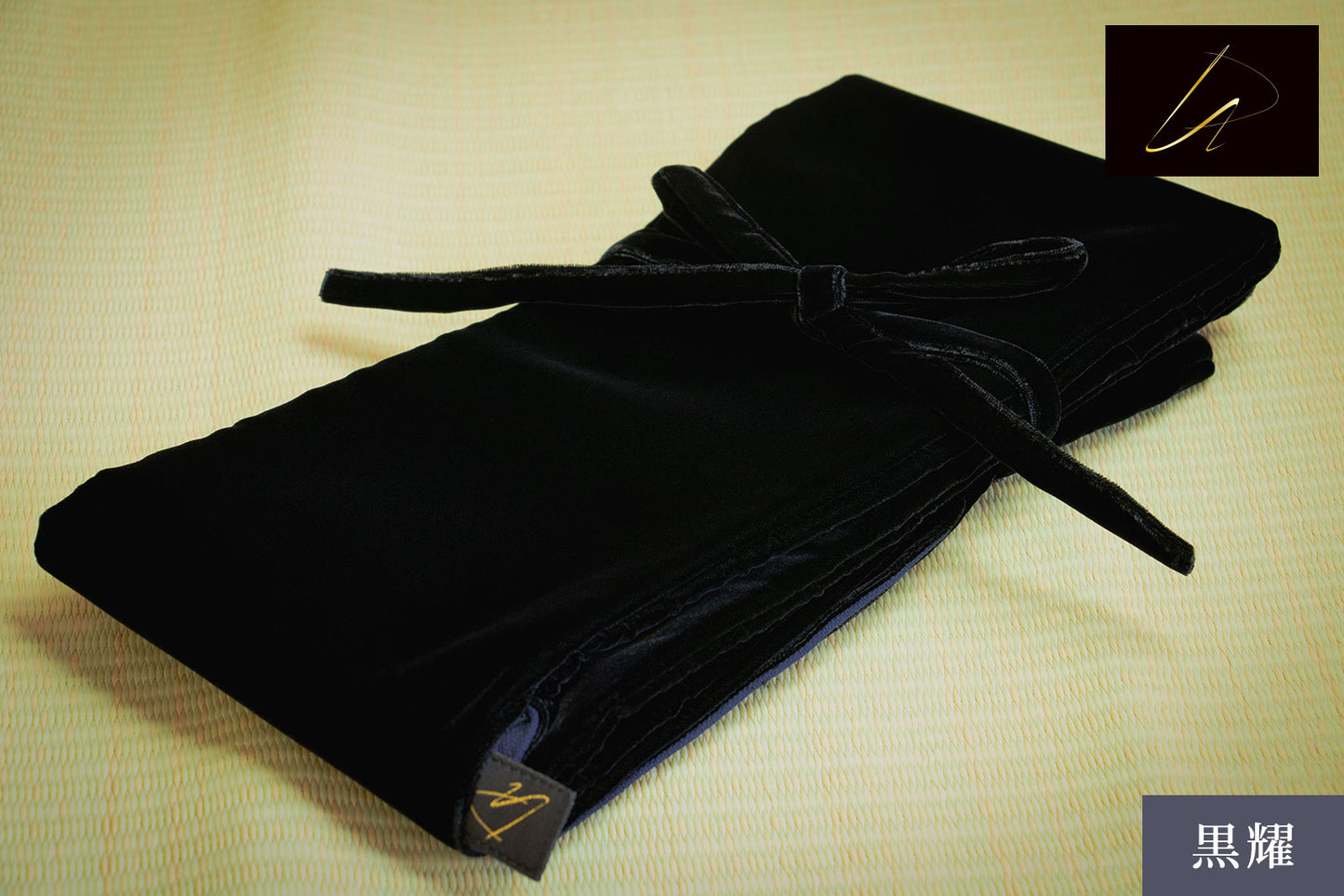 MADE IN JAPAN - VELVET SHINAI BAG