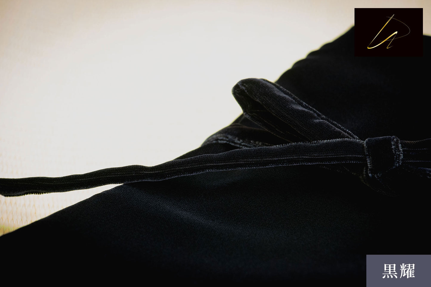 MADE IN JAPAN - VELVET SHINAI BAG